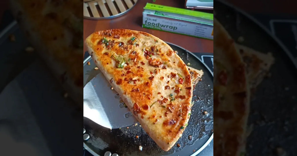 Crisp Garlic Roti Recipe, Cheesy, Garlicky Indian Flatbread Snack