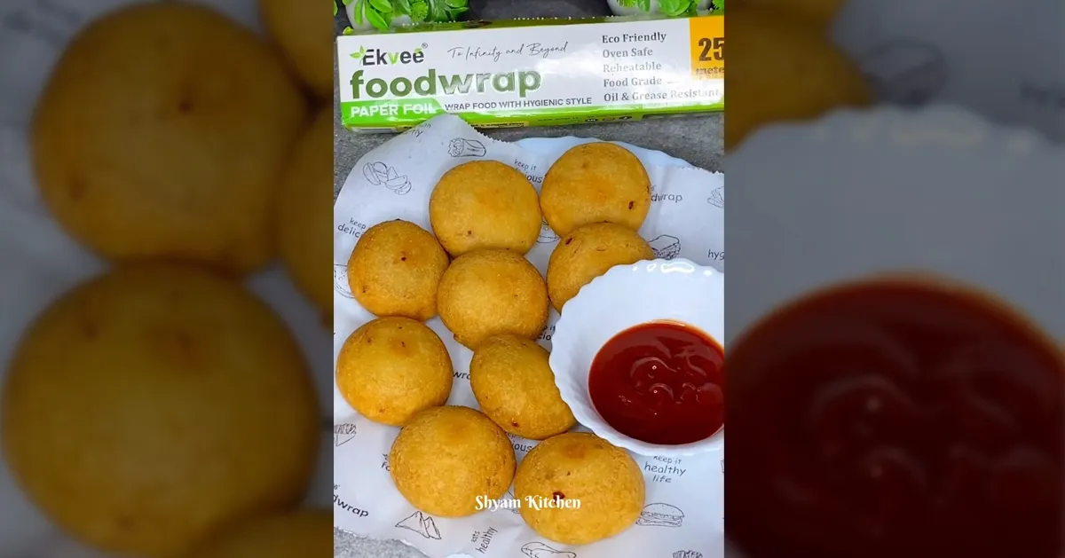 Crispy Stuffed Potato Kachori Recipe - Aloo Kachori Made Fresh with Ekvee Foodwrap