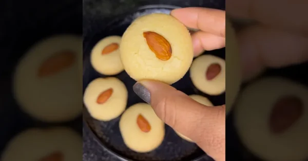 Nankhatai Recipe Without Oven | Traditional Indian Shortbread Cookies